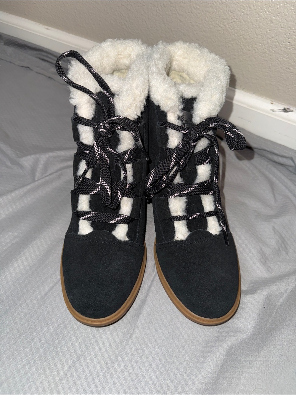 Sorel Evie II Cozy Waterproof Wedge Black Fur Lined  Winter Bootie-Sz 10.5, NWOB - Picture 11 of 16